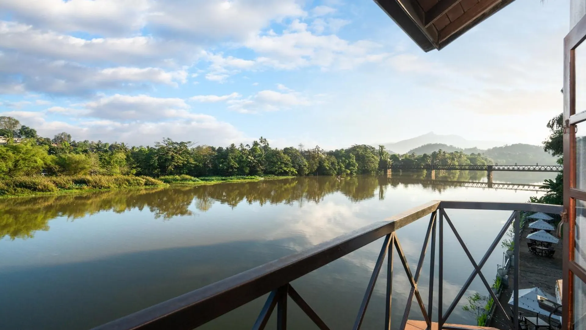 Mahaweli Reach Hotel Kandy Sri Lanka