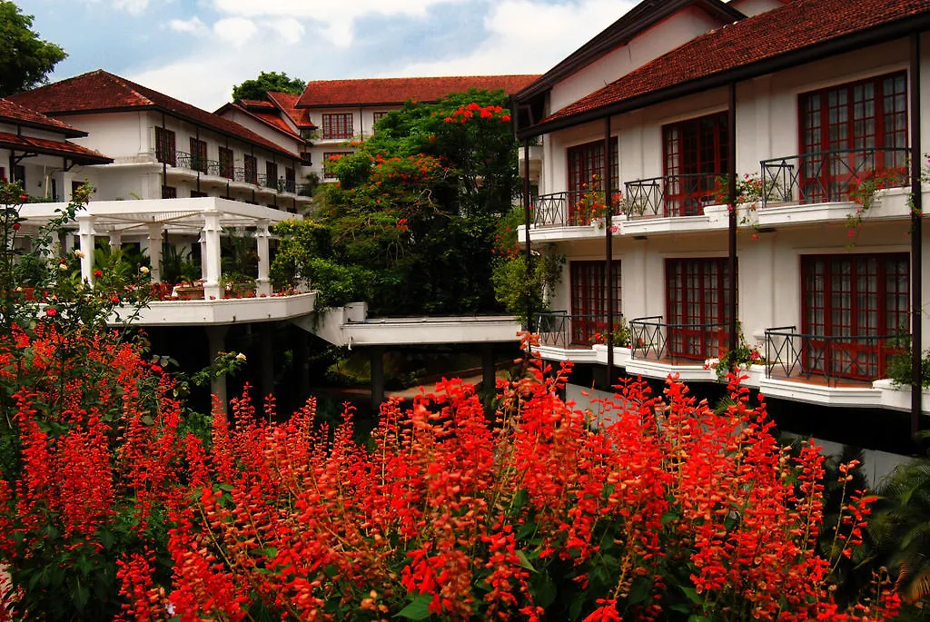 Mahaweli Reach Hotel Kandy