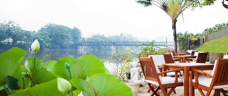 Mahaweli Reach Hotel Канди